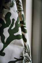Load image into Gallery viewer, Seaweed tea towel
